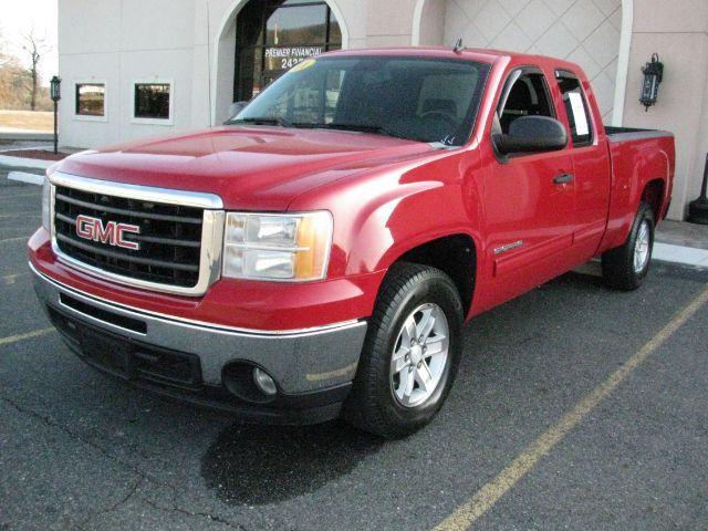 2011 Red GMC Sierra 1500 SLE (1GTR1VE09BZ) with an 5.3L engine, Automatic transmission, located at 2443 Albert Pike, Hot Springs, AR, 71913, (501) 623-6255, 34.492222, -93.109993 - Photo#0