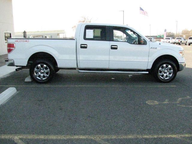 2014 White Ford F-150 XLT (1FTFW1ETXEF) with an EcoBoost 3.5L V-6 gasoline direct injection engine, Automatic transmission, located at 2443 Albert Pike, Hot Springs, AR, 71913, (501) 623-6255, 34.492222, -93.109993 - Photo#5