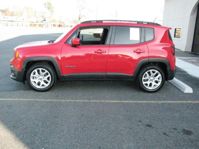 2017 Red Jeep Renegade Latitude FWD (ZACCJABB6HP) with an Tigershark MultiAir 2.4L I-4 variable valve contro engine, Automatic transmission, located at 2443 Albert Pike, Hot Springs, AR, 71913, (501) 623-6255, 34.492222, -93.109993 - Photo#1