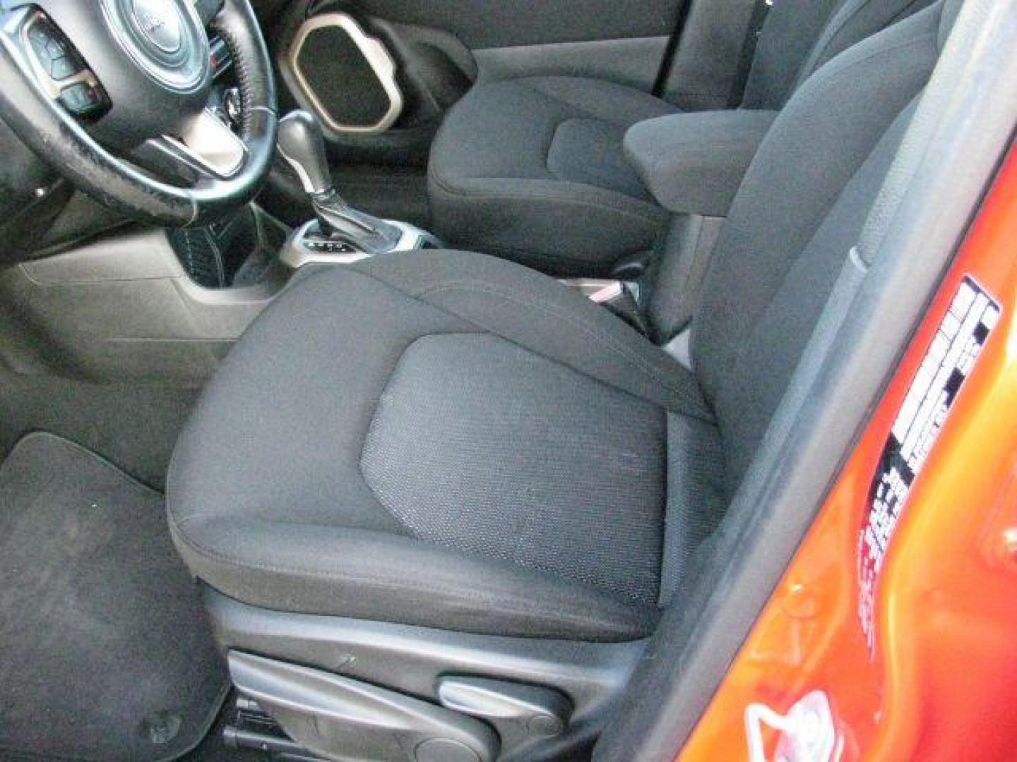 2017 Red Jeep Renegade Latitude FWD (ZACCJABB6HP) with an Tigershark MultiAir 2.4L I-4 variable valve contro engine, Automatic transmission, located at 2443 Albert Pike, Hot Springs, AR, 71913, (501) 623-6255, 34.492222, -93.109993 - Photo#8