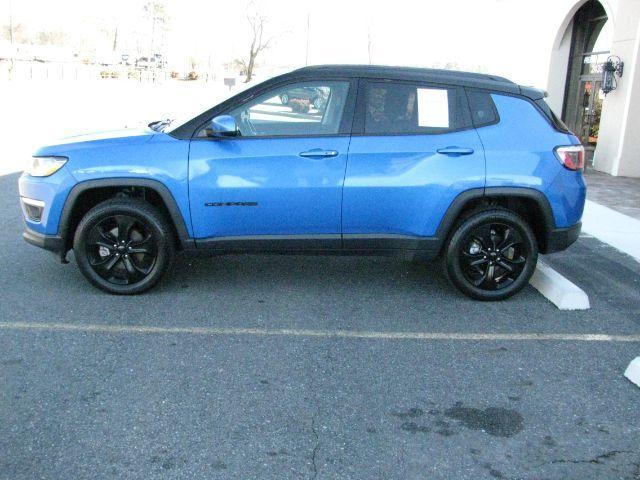 2020 Blue Jeep Compass Altitude 4X4 (3C4NJDBBXLT) with an Tigershark MultiAir 2.4L I-4 variable valve contro engine, Automatic transmission, located at 2443 Albert Pike, Hot Springs, AR, 71913, (501) 623-6255, 34.492222, -93.109993 - Photo#1