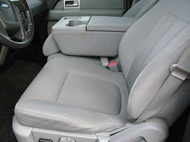 2011 Red Ford F-150 XLT (1FTFW1CT3BF) with an EcoBoost 3.5L V-6 gasoline direct injection engine, Automatic transmission, located at 2443 Albert Pike, Hot Springs, AR, 71913, (501) 623-6255, 34.492222, -93.109993 - Photo#8