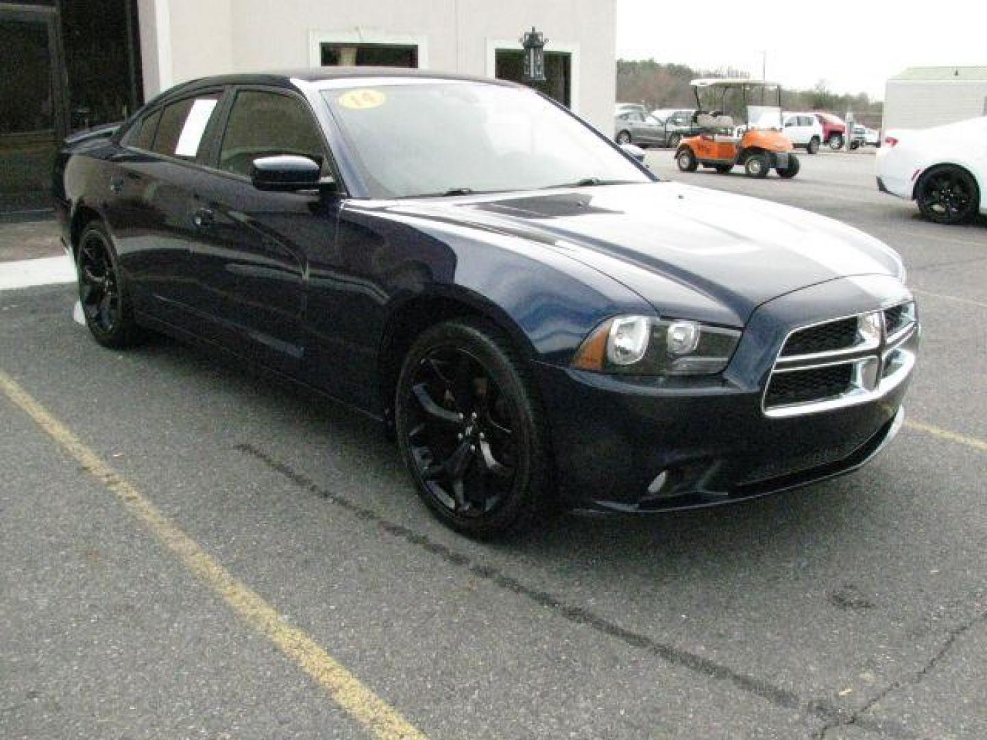 2014 Blue Dodge Charger SXT Plus (2C3CDXHG5EH) with an 3.6L V-6 DOHC engine, Automatic transmission, located at 2443 Albert Pike, Hot Springs, AR, 71913, (501) 623-6255, 34.492222, -93.109993 - Photo#5