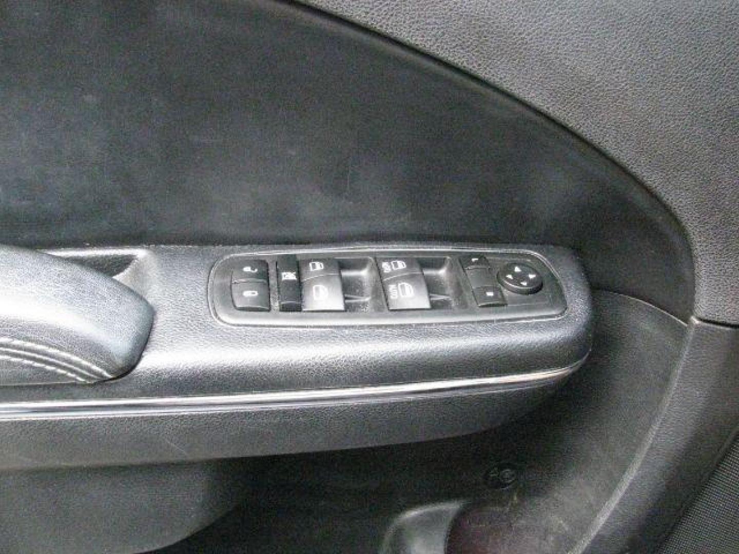 2014 Blue Dodge Charger SXT Plus (2C3CDXHG5EH) with an 3.6L V-6 DOHC engine, Automatic transmission, located at 2443 Albert Pike, Hot Springs, AR, 71913, (501) 623-6255, 34.492222, -93.109993 - Photo#10