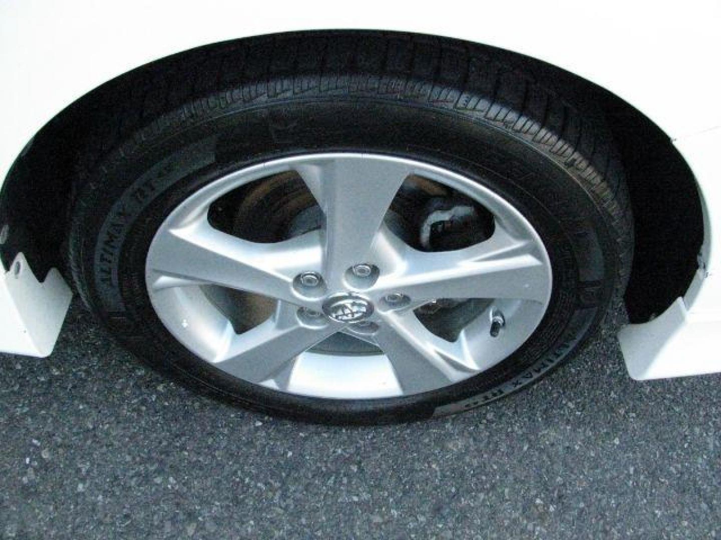 2013 White Toyota Corolla S (2T1BU4EE5DC) with an 1.8L I-4 DOHC engine, Automatic transmission, located at 2443 Albert Pike, Hot Springs, AR, 71913, (501) 623-6255, 34.492222, -93.109993 - Photo#6