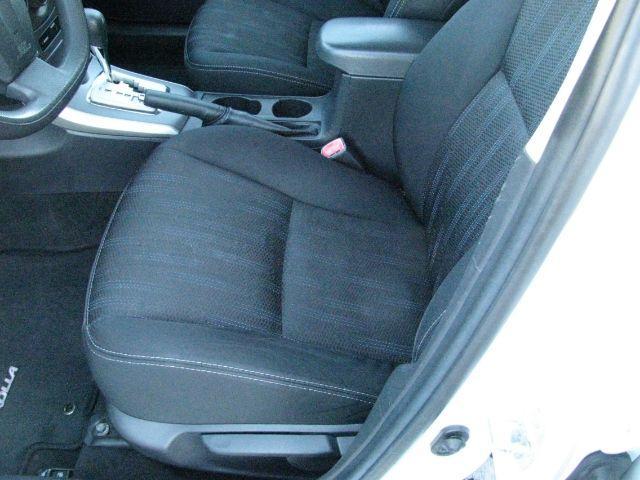 2013 White Toyota Corolla S (2T1BU4EE5DC) with an 1.8L I-4 DOHC engine, Automatic transmission, located at 2443 Albert Pike, Hot Springs, AR, 71913, (501) 623-6255, 34.492222, -93.109993 - Photo#8