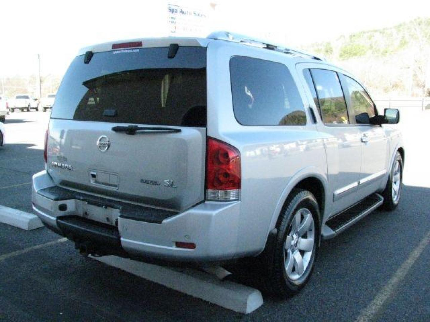 2012 Silver Nissan Armada SL (5N1BA0NDXCN) with an Endurance 5.6L V-8 DOHC engine, Automatic transmission, located at 2443 Albert Pike, Hot Springs, AR, 71913, (501) 623-6255, 34.492222, -93.109993 - Photo#3