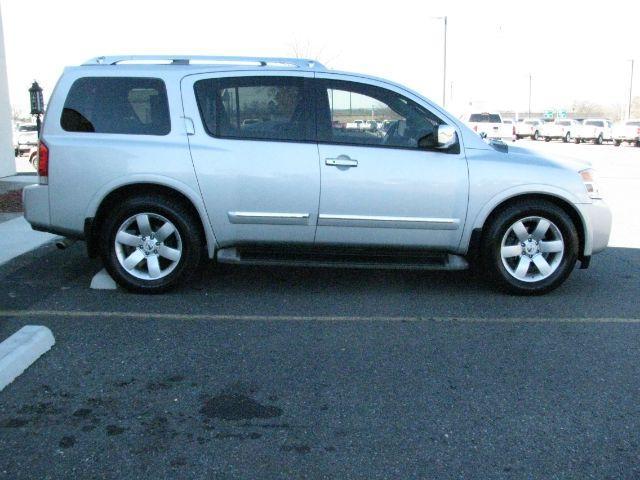 2012 Silver Nissan Armada SL (5N1BA0NDXCN) with an Endurance 5.6L V-8 DOHC engine, Automatic transmission, located at 2443 Albert Pike, Hot Springs, AR, 71913, (501) 623-6255, 34.492222, -93.109993 - Photo#4