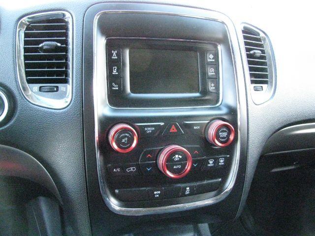 2015 White Dodge Durango SXT (1C4RDHAG3FC) with an 3.6L V-6 DOHC engine, Automatic transmission, located at 2443 Albert Pike, Hot Springs, AR, 71913, (501) 623-6255, 34.492222, -93.109993 - Photo#9