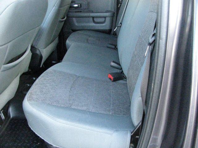 2016 Gray Ram 1500 Big Horn (1C6RR6GG7GS) , located at 2443 Albert Pike, Hot Springs, AR, 71913, (501) 623-6255, 34.492222, -93.109993 - Photo#8