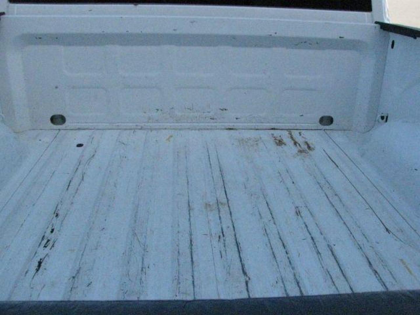 2012 White Dodge Ram 1500 ST (1C6RD6KT3CS) with an HEMI 5.7L V-8 variable valve control engine, Automatic transmission, located at 2443 Albert Pike, Hot Springs, AR, 71913, (501) 623-6255, 34.492222, -93.109993 - Photo#3