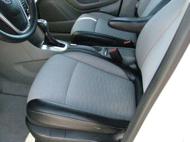 2016 White Buick Encore Convenience (KL4CJBSB8GB) with an Ecotec 1.4L I-4 DOHC engine, Automatic transmission, located at 2443 Albert Pike, Hot Springs, AR, 71913, (501) 623-6255, 34.492222, -93.109993 - Photo#8