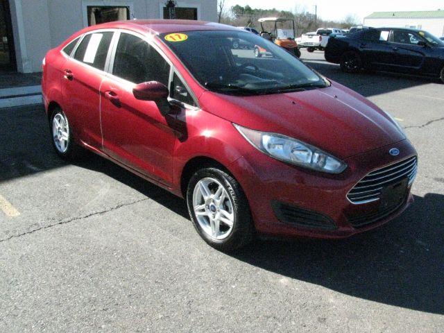 photo of 2017 Ford Fiesta SE