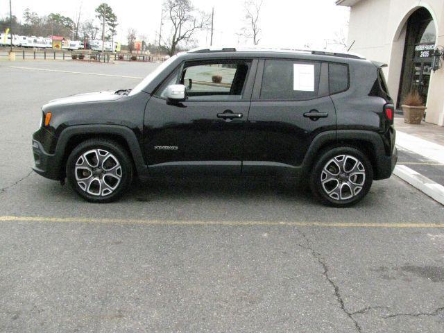 2015 Black Jeep Renegade Limited (ZACCJADT1FP) with an MultiAir2 Tigershark 2.4L I-4 variable valve contr engine, CVT transmission, located at 2443 Albert Pike, Hot Springs, AR, 71913, (501) 623-6255, 34.492222, -93.109993 - Photo#1