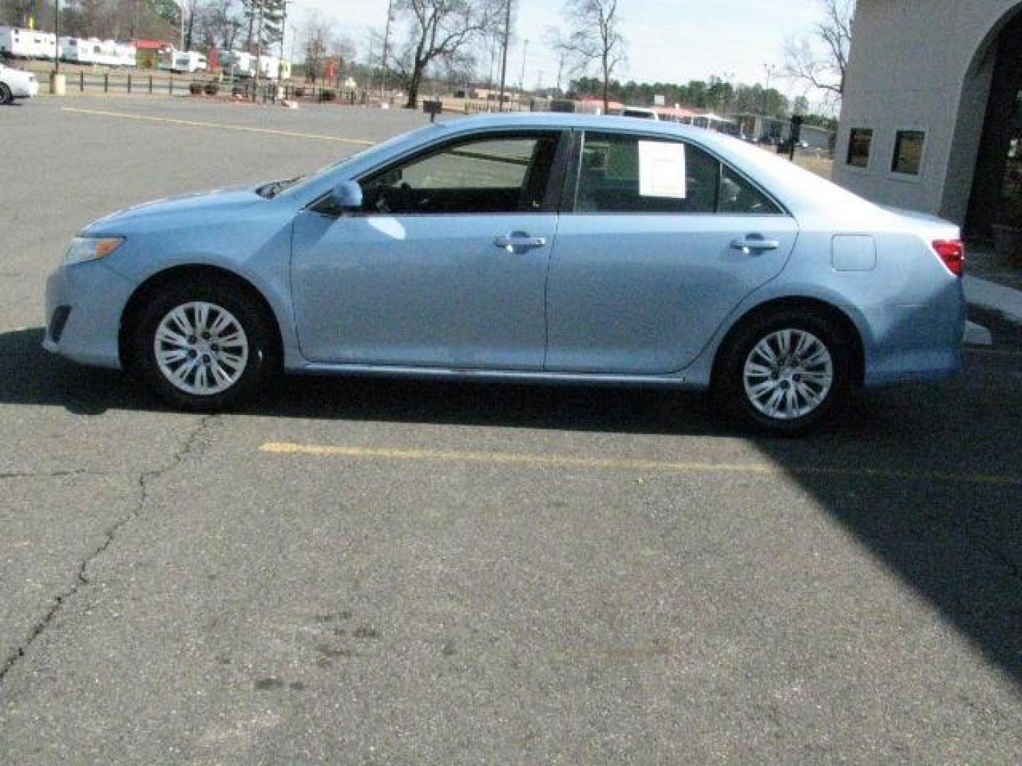 2012 Blue Toyota Camry LE (4T1BF1FK4CU) with an 2.5L I-4 DOHC engine, Automatic transmission, located at 2443 Albert Pike, Hot Springs, AR, 71913, (501) 623-6255, 34.492222, -93.109993 - Photo#1
