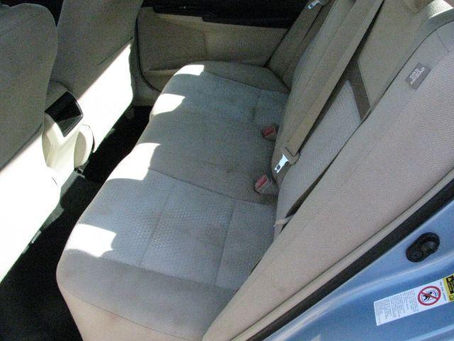 2012 Blue Toyota Camry LE (4T1BF1FK4CU) with an 2.5L I-4 DOHC engine, Automatic transmission, located at 2443 Albert Pike, Hot Springs, AR, 71913, (501) 623-6255, 34.492222, -93.109993 - Photo#7