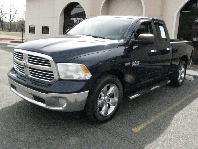 2014 Blue Ram 1500 Big Horn (1C6RR6GT3ES) with an HEMI 5.7L V-8 variable valve control engine, Automatic transmission, located at 2443 Albert Pike, Hot Springs, AR, 71913, (501) 623-6255, 34.492222, -93.109993 - Photo#6