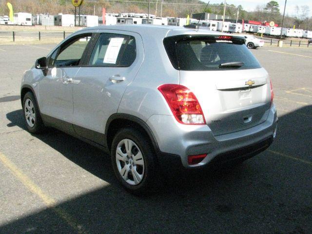 2017 Silver Chevrolet Trax LS (3GNCJKSB9HL) with an Ecotec 1.4L I-4 DOHC engine, Automatic transmission, located at 2443 Albert Pike, Hot Springs, AR, 71913, (501) 623-6255, 34.492222, -93.109993 - Photo#2
