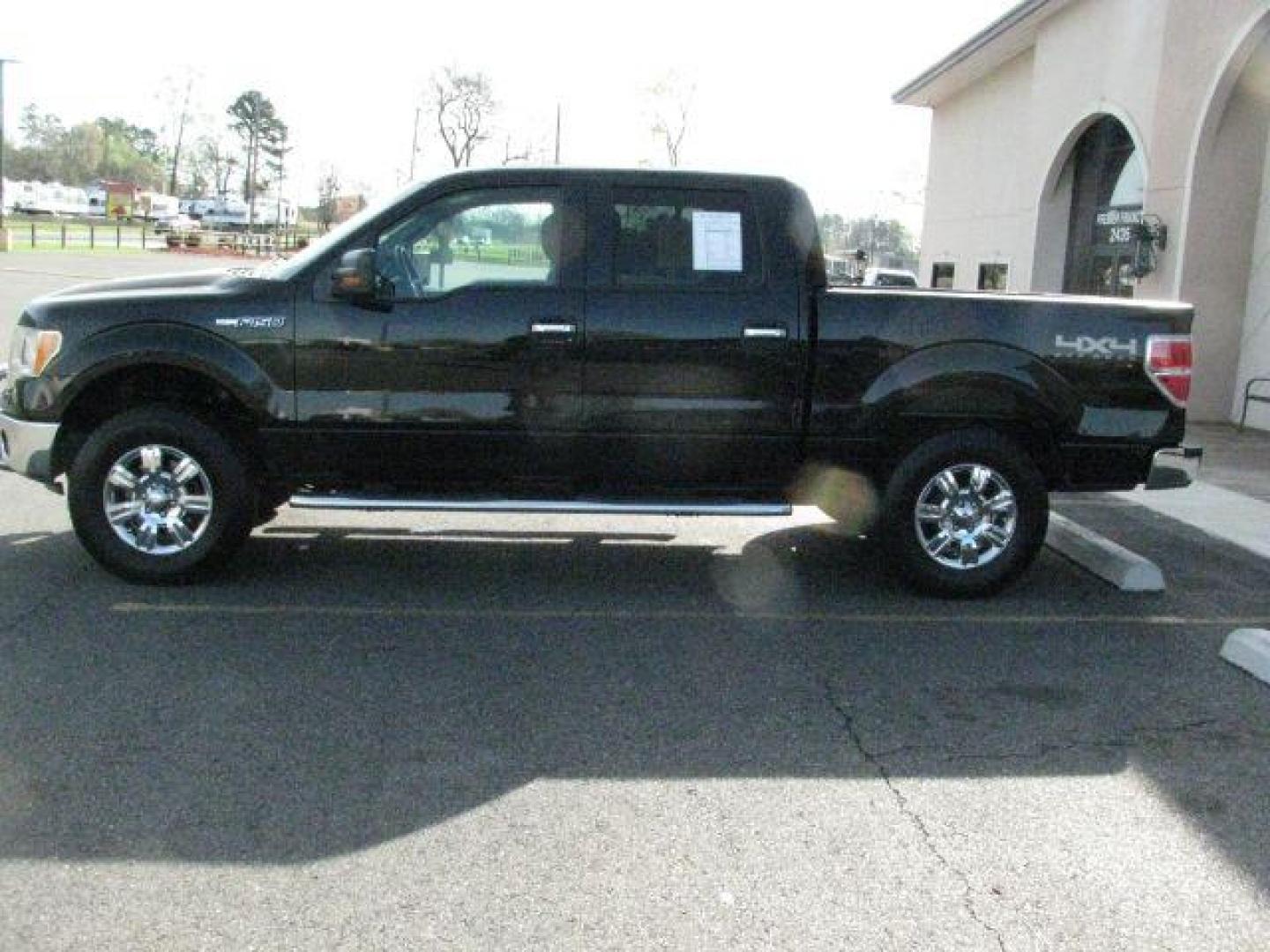 2012 Black Ford F-150 XLT (1FTFW1EF3CK) with an 5L V-8 DOHC engine, Automatic transmission, located at 2443 Albert Pike, Hot Springs, AR, 71913, (501) 623-6255, 34.492222, -93.109993- Photo#5
