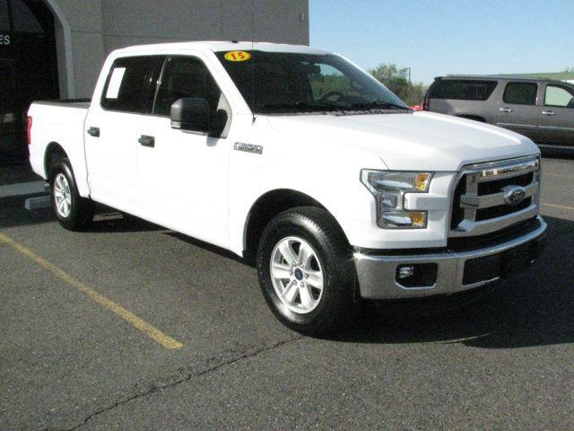 2015 White Ford F-150 XLT (1FTEW1C81FK) with an 3.5L V-6 DOHC engine, Automatic transmission, located at 2443 Albert Pike, Hot Springs, AR, 71913, (501) 623-6255, 34.492222, -93.109993 - Photo#0