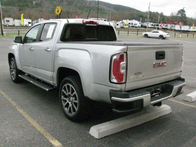 2018 Gray GMC Canyon Denali (1GTG6EEN9J1) with an 3.6L V-6 gasoline direct injection engine, Automatic transmission, located at 2443 Albert Pike, Hot Springs, AR, 71913, (501) 623-6255, 34.492222, -93.109993 - Photo#2