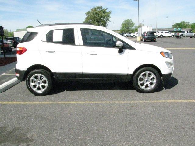 2018 White Ford EcoSport SE (MAJ6P1UL1JC) with an 2L I-4 gasoline direct injection engine, Automatic transmission, located at 2443 Albert Pike, Hot Springs, AR, 71913, (501) 623-6255, 34.492222, -93.109993 - Photo#1