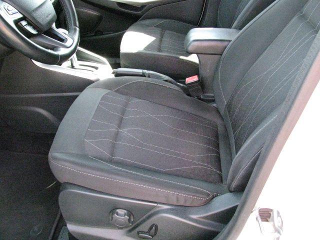 2018 White Ford EcoSport SE (MAJ6P1UL1JC) with an 2L I-4 gasoline direct injection engine, Automatic transmission, located at 2443 Albert Pike, Hot Springs, AR, 71913, (501) 623-6255, 34.492222, -93.109993 - Photo#8