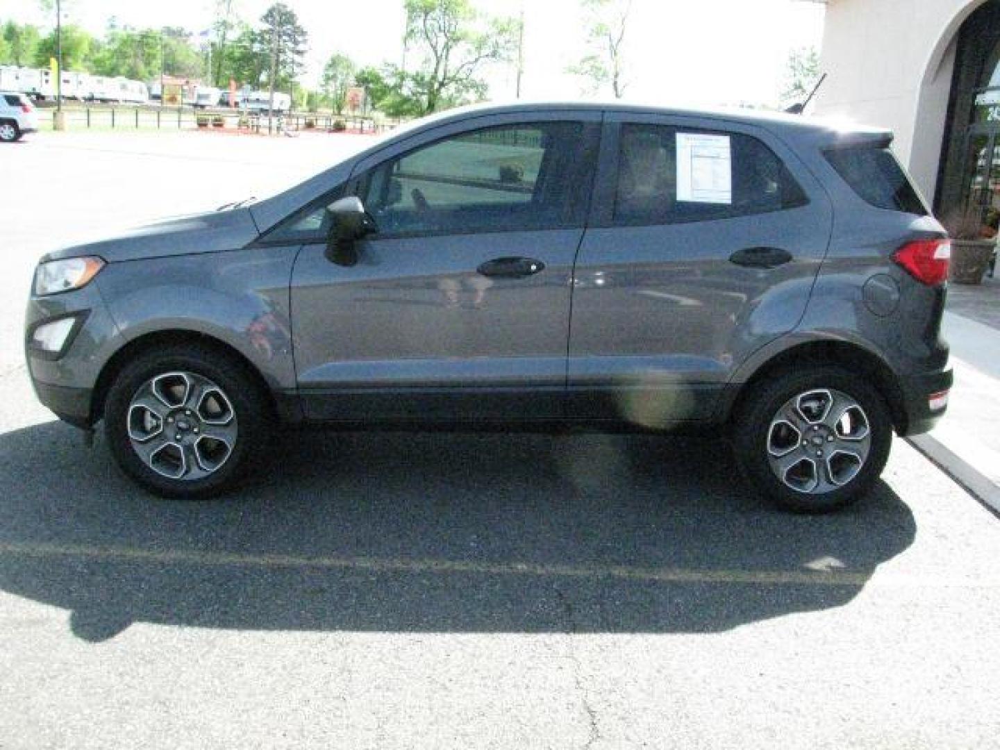 2020 Gray Ford EcoSport S (MAJ3S2FE7LC) with an EcoBoost 1L I-3 gasoline direct injection engine, Automatic transmission, located at 2443 Albert Pike, Hot Springs, AR, 71913, (501) 623-6255, 34.492222, -93.109993- Photo#4