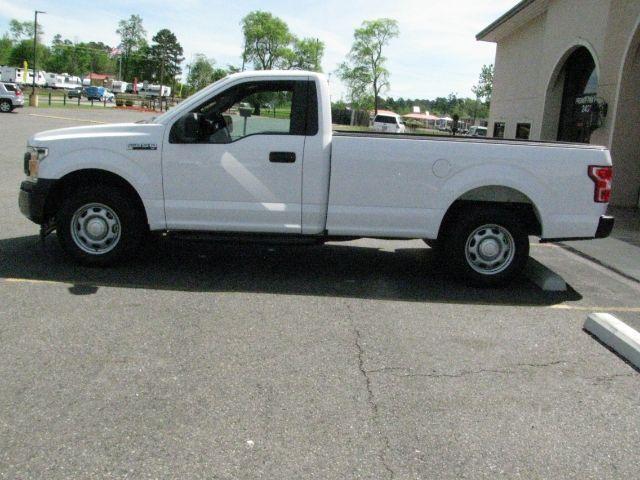 2020 White Ford F-150 XL (1FTMF1CB8LK) with an 3.3L V-6 port/direct injection engine, Automatic transmission, located at 2443 Albert Pike, Hot Springs, AR, 71913, (501) 623-6255, 34.492222, -93.109993 - Photo#5