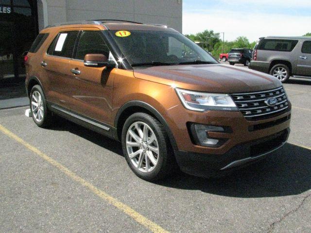 2017 Brown Ford Explorer Limited (1FM5K7F82HG) with an EcoBoost 2.3L I-4 gasoline direct injection engine, Automatic transmission, located at 2443 Albert Pike, Hot Springs, AR, 71913, (501) 623-6255, 34.492222, -93.109993 - Photo#0