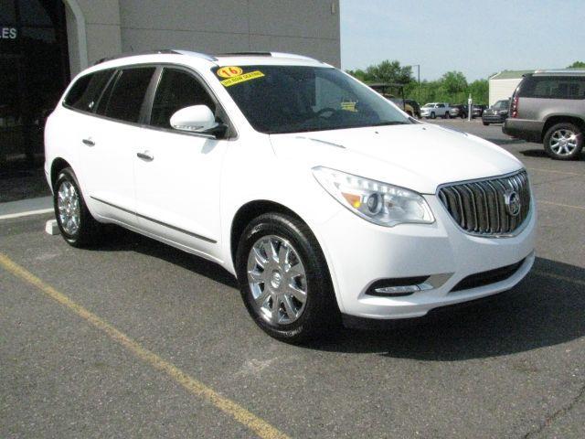 2016 White Buick Enclave Leather (5GAKRBKD7GJ) with an 3.6L V-6 gasoline direct injection engine, Automatic transmission, located at 2443 Albert Pike, Hot Springs, AR, 71913, (501) 623-6255, 34.492222, -93.109993 - Photo#0