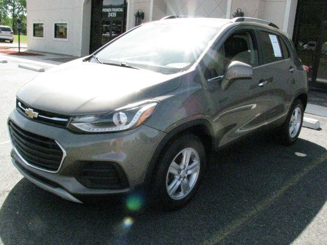 2020 Beige Chevrolet Trax FWD LT (KL7CJLSB8LB) with an ECOTEC 1.4L I-4 DOHC engine, Automatic transmission, located at 2443 Albert Pike, Hot Springs, AR, 71913, (501) 623-6255, 34.492222, -93.109993 - Photo#5