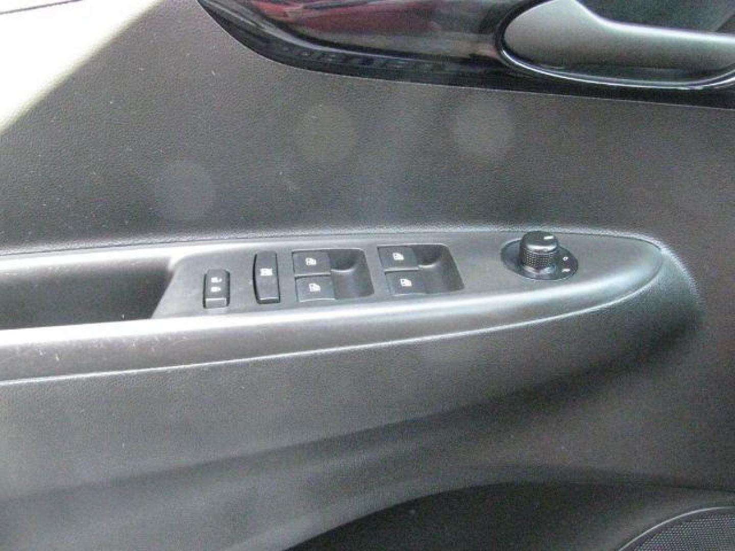 2020 Creme Chevrolet Spark FWD 1LT Automatic (KL8CD6SA9LC) with an 1.4L I-4 DOHC engine, Automatic transmission, located at 2443 Albert Pike, Hot Springs, AR, 71913, (501) 623-6255, 34.492222, -93.109993- Photo#10