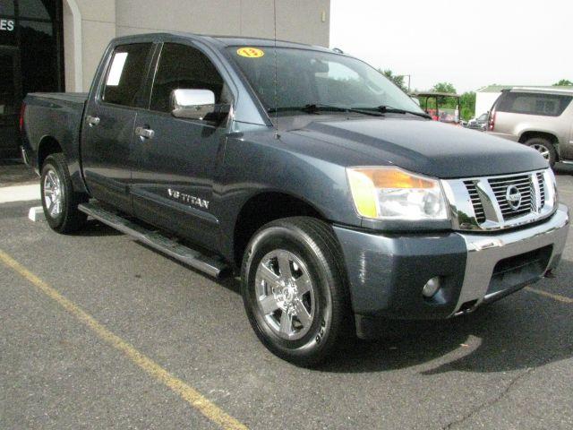 2013 Nissan Titan SV