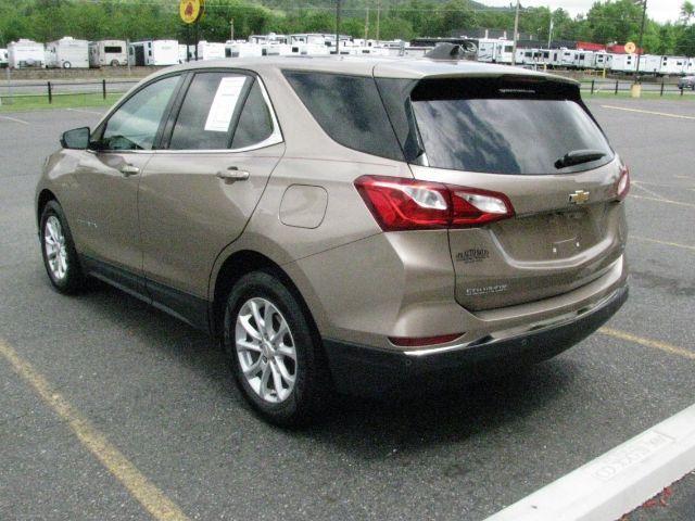 2019 Brown Chevrolet Equinox LT (2GNAXKEV7K6) with an 1.5L I-4 gasoline direct injection engine, Automatic transmission, located at 2443 Albert Pike, Hot Springs, AR, 71913, (501) 623-6255, 34.492222, -93.109993 - Photo#2