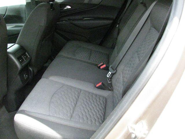 2019 Brown Chevrolet Equinox LT (2GNAXKEV7K6) with an 1.5L I-4 gasoline direct injection engine, Automatic transmission, located at 2443 Albert Pike, Hot Springs, AR, 71913, (501) 623-6255, 34.492222, -93.109993 - Photo#7