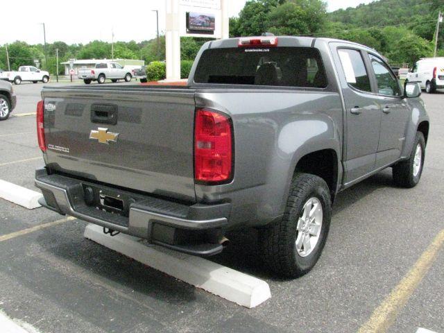 2019 Gray Chevrolet Colorado WT (1GCGSBEA3K1) with an 2.5L I-4 gasoline direct injection engine, Automatic transmission, located at 2443 Albert Pike, Hot Springs, AR, 71913, (501) 623-6255, 34.492222, -93.109993 - Photo#2