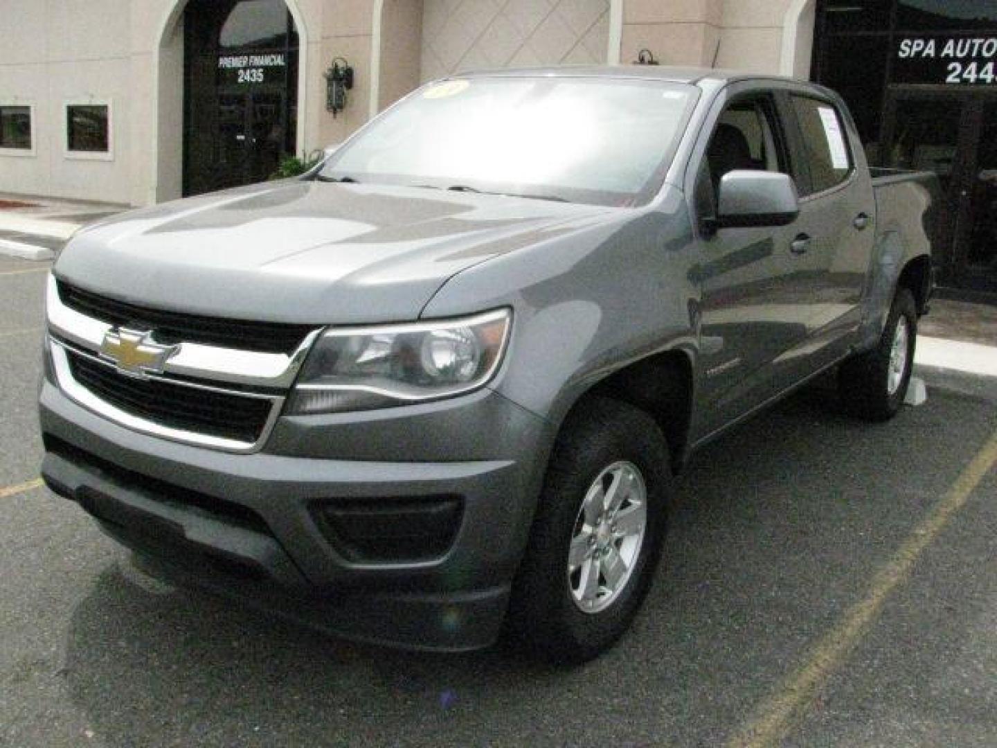 2019 Gray Chevrolet Colorado WT (1GCGSBEA3K1) with an 2.5L I-4 gasoline direct injection engine, Automatic transmission, located at 2443 Albert Pike, Hot Springs, AR, 71913, (501) 623-6255, 34.492222, -93.109993- Photo#6