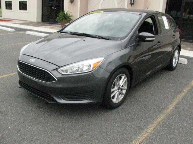 2016 Ford Focus 5 Door Hatch SE's photo