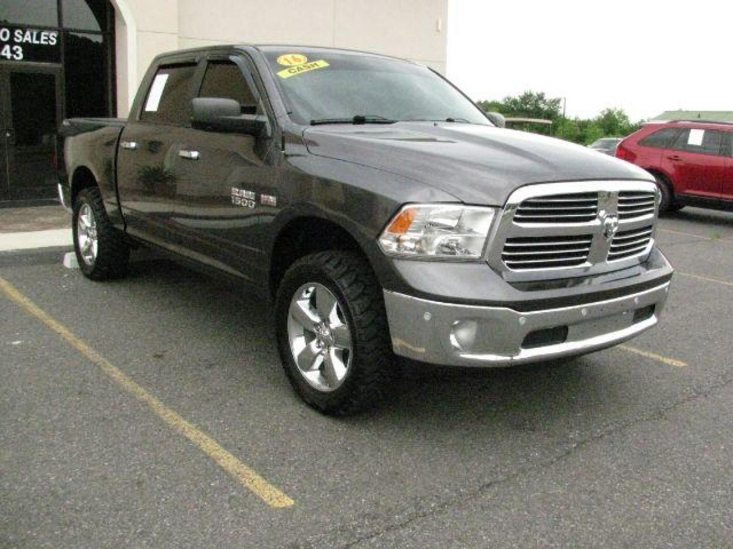 2016 Gray Ram 1500 Big Horn (1C6RR7LT4GS) with an HEMI 5.7L V-8 variable valve control engine, Automatic transmission, located at 2443 Albert Pike, Hot Springs, AR, 71913, (501) 623-6255, 34.492222, -93.109993- Photo#5