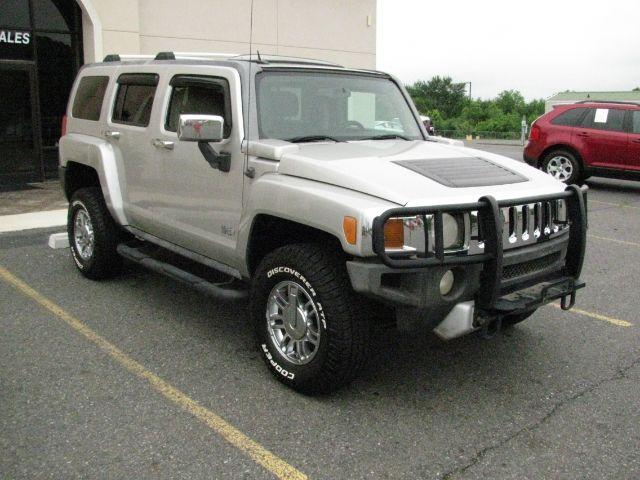 2008 Pewter HUMMER H3 SUV Base (5GTEN13E888) with an 3.7L engine, Automatic transmission, located at 2443 Albert Pike, Hot Springs, AR, 71913, (501) 623-6255, 34.492222, -93.109993 - Photo#5