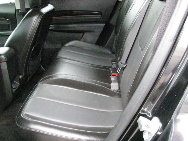 2016 Black GMC Terrain Denali (2GKFLVE32G6) with an 3.6L V-6 gasoline direct injection engine, Automatic transmission, located at 2443 Albert Pike, Hot Springs, AR, 71913, (501) 623-6255, 34.492222, -93.109993 - Photo#7