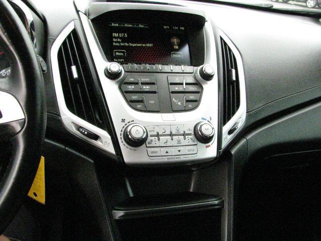 2016 Black GMC Terrain Denali (2GKFLVE32G6) with an 3.6L V-6 gasoline direct injection engine, Automatic transmission, located at 2443 Albert Pike, Hot Springs, AR, 71913, (501) 623-6255, 34.492222, -93.109993 - Photo#9