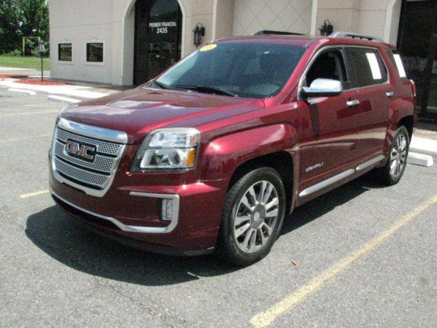 2016 Maroon GMC Terrain Denali (2GKFLVE38G6) with an 3.6L V-6 gasoline direct injection engine, Automatic transmission, located at 2443 Albert Pike, Hot Springs, AR, 71913, (501) 623-6255, 34.492222, -93.109993- Photo#0