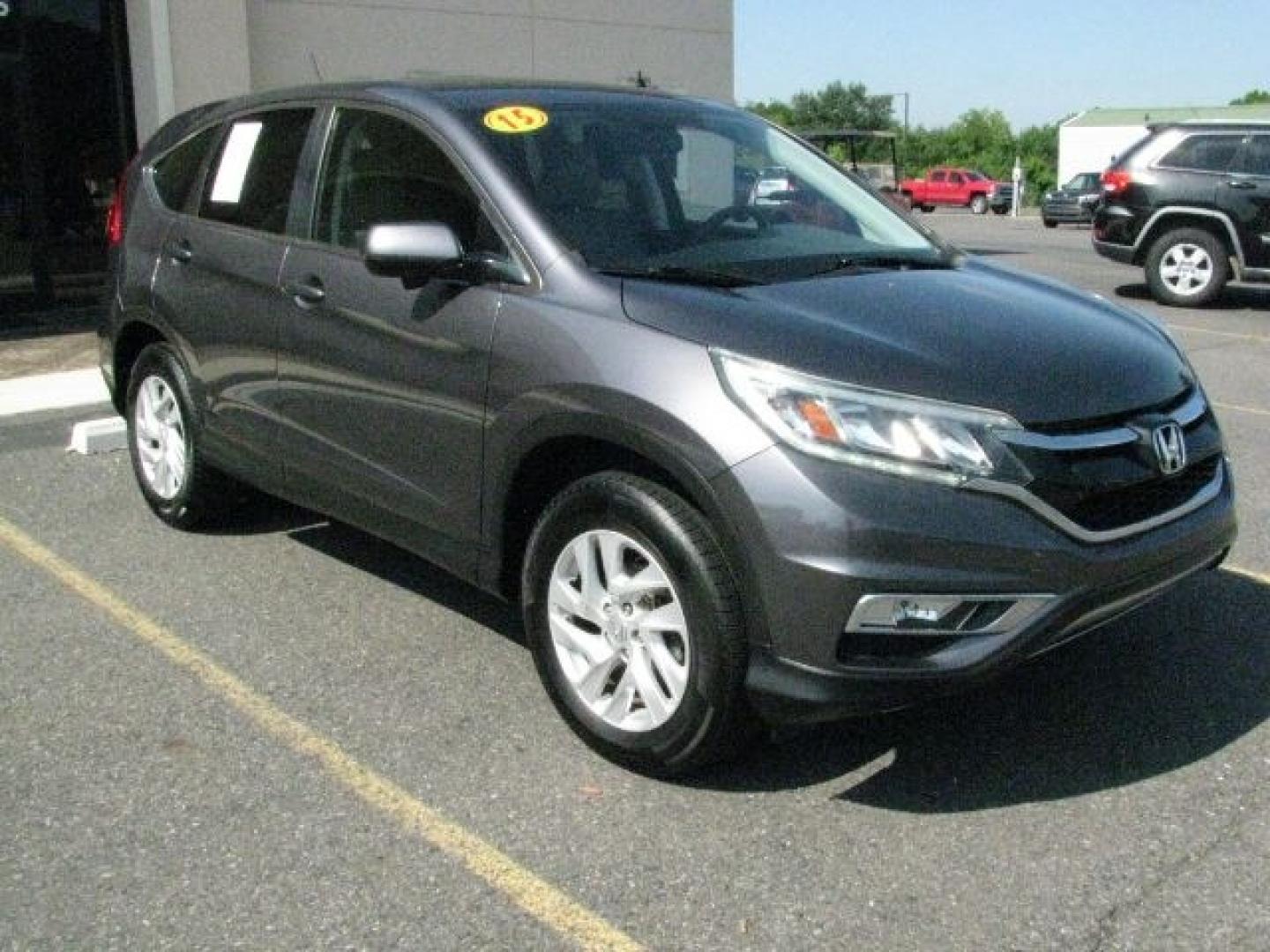 2015 Gray Honda CR-V EX (2HKRM4H51FH) with an 2.4L I-4 gasoline direct injection engine, Automatic transmission, located at 2443 Albert Pike, Hot Springs, AR, 71913, (501) 623-6255, 34.492222, -93.109993- Photo#0