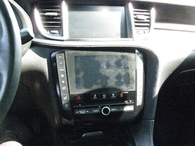 2019 Silver INFINITI QX50 ESSENTIAL (3PCAJ5M35KF) with an VC-Turbo 2L I-4 port/direct injection engine, CVT transmission, located at 2443 Albert Pike, Hot Springs, AR, 71913, (501) 623-6255, 34.492222, -93.109993- Photo#9