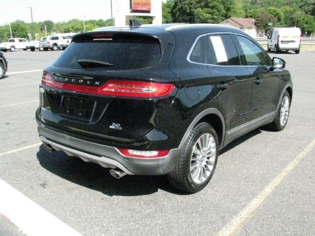 2016 Black Lincoln MKC Reserve (5LMCJ3C9XGU) with an EcoBoost 2L I-4 gasoline direct injection engine, Automatic transmission, located at 2443 Albert Pike, Hot Springs, AR, 71913, (501) 623-6255, 34.492222, -93.109993- Photo#2