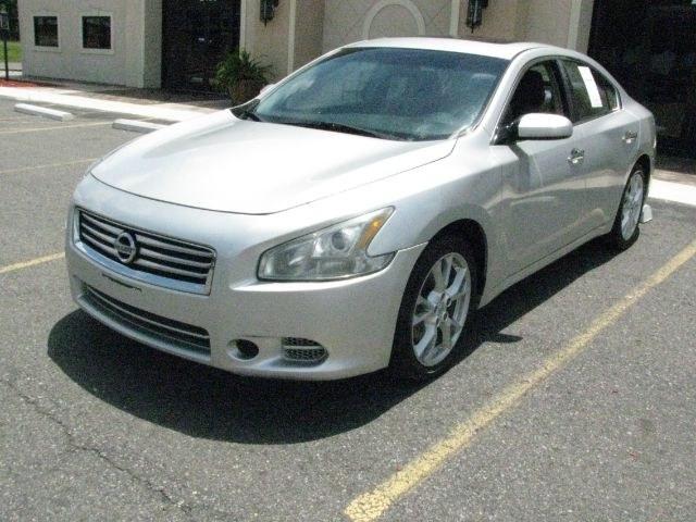 2012 Silver Nissan Maxima 3.5 S (1N4AA5APXCC) with an VQ 3.5L V-6 DOHC engine, CVT transmission, located at 2443 Albert Pike, Hot Springs, AR, 71913, (501) 623-6255, 34.492222, -93.109993- Photo#0