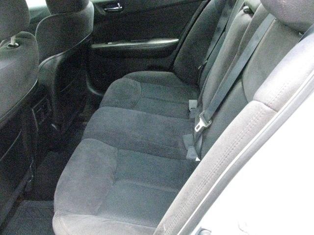 2012 Silver Nissan Maxima 3.5 S (1N4AA5APXCC) with an VQ 3.5L V-6 DOHC engine, CVT transmission, located at 2443 Albert Pike, Hot Springs, AR, 71913, (501) 623-6255, 34.492222, -93.109993- Photo#7