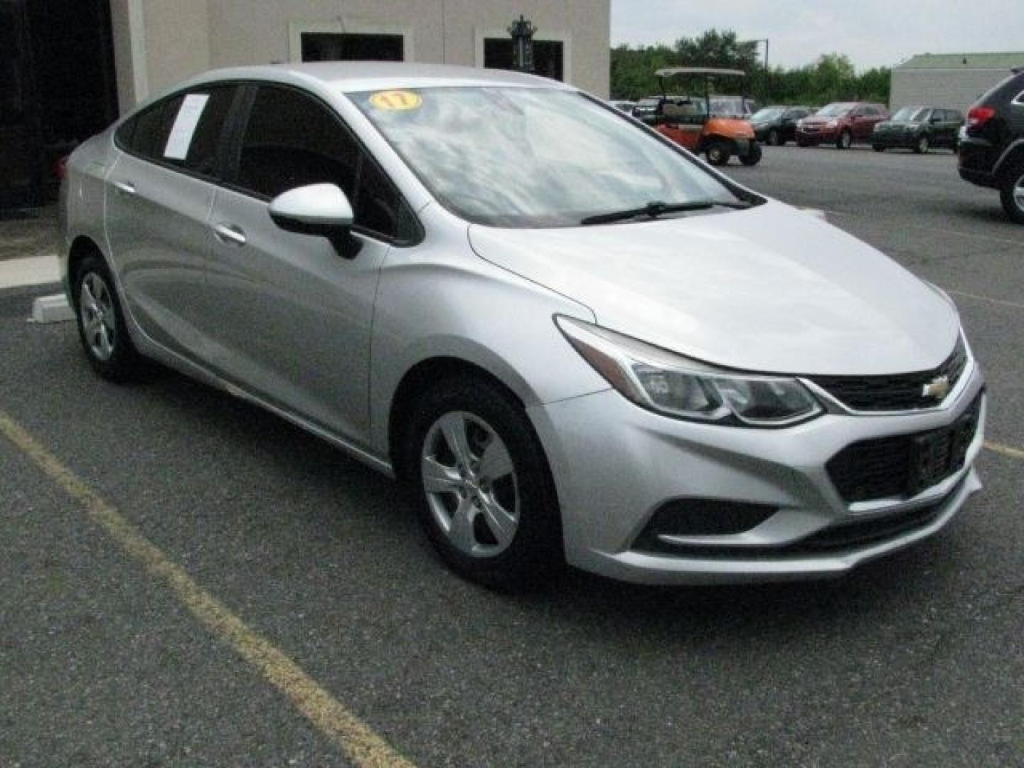 2017 Silver Chevrolet Cruze LS Auto (3G1BC5SM6HS) with an 1.4L I-4 gasoline direct injection engine, Automatic transmission, located at 2443 Albert Pike, Hot Springs, AR, 71913, (501) 623-6255, 34.492222, -93.109993- Photo#5
